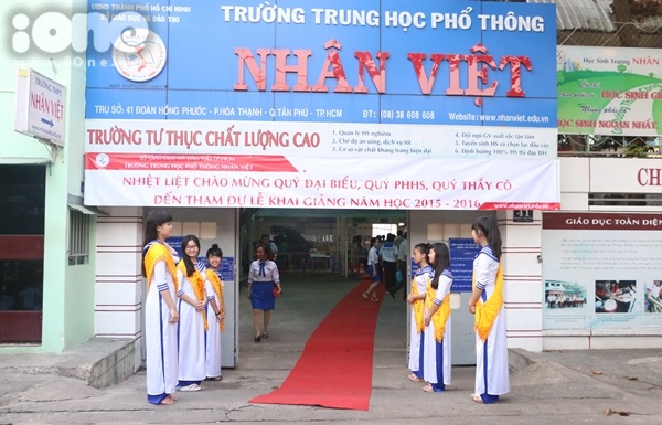 Le-khai-giang-teen-Nhan-Viet-1-2457-1441
